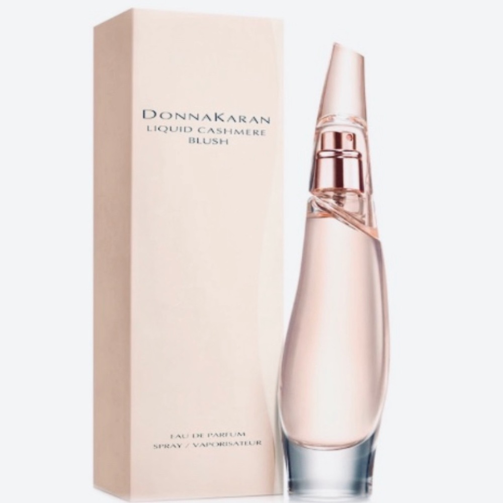🌸TODAY $22🌸 Donna Karan Liquid Cashmere Blush